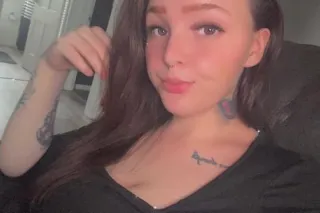 Available now😝 Trucker & AA Freindly 😘 - Image 1